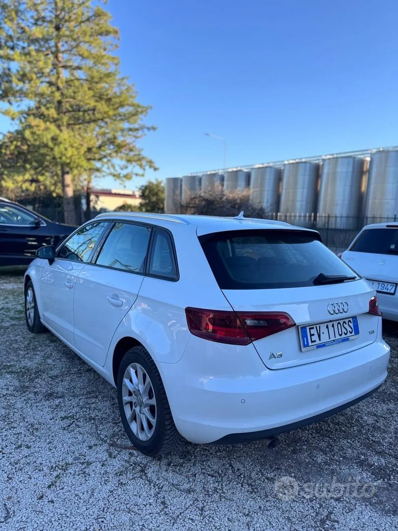 Audi A3 2014 photo 5