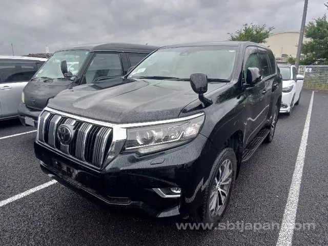 Toyota Land Cruiser Prado 2018 photo 2