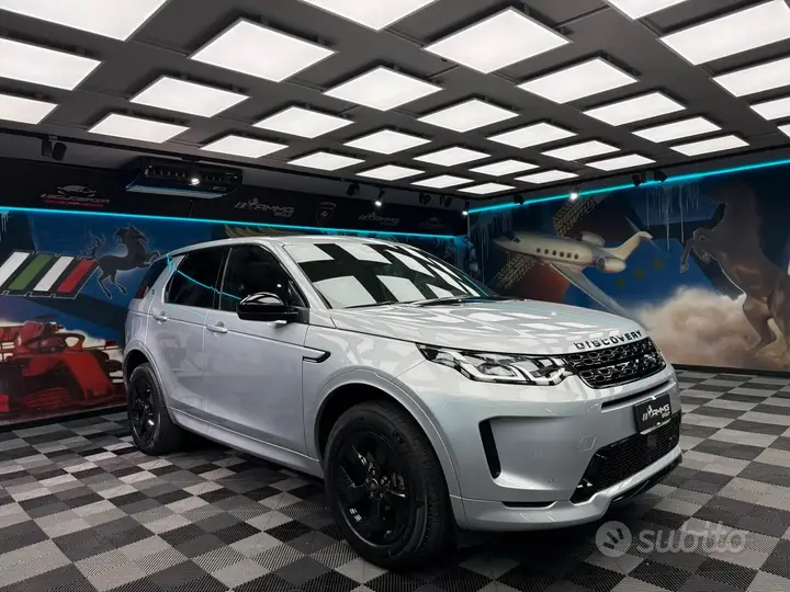 Land Rover Discovery Sport 2022 photo 3