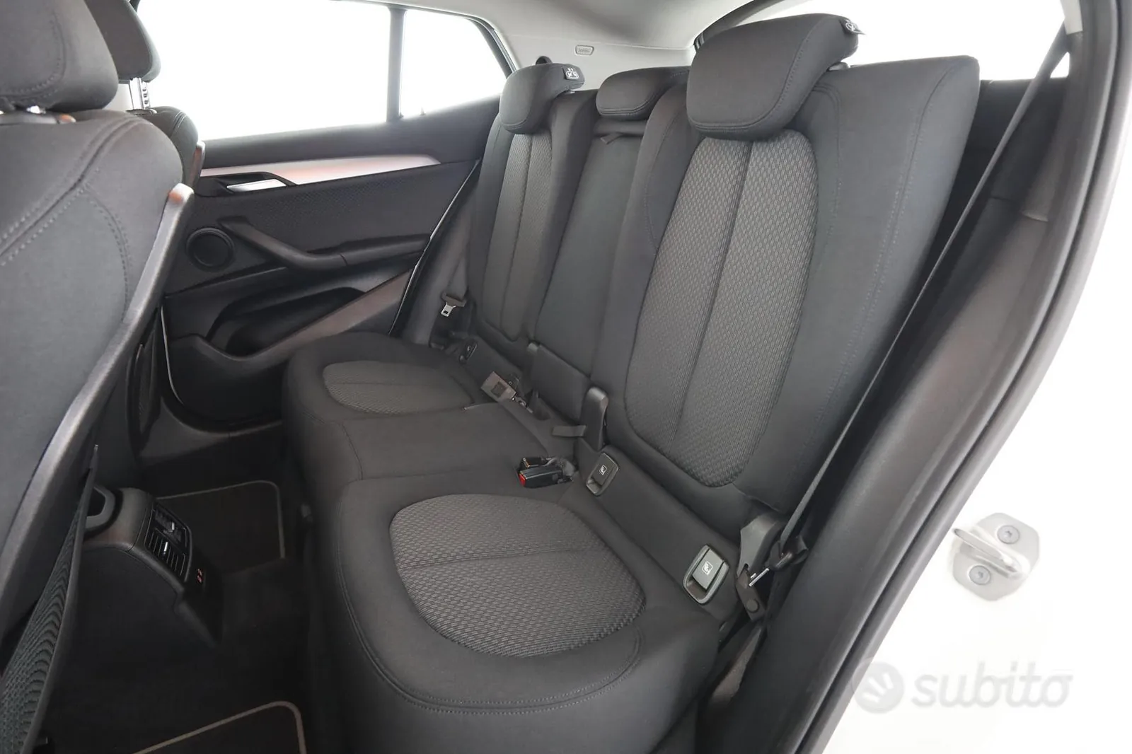 BMW X2 2022 photo 3