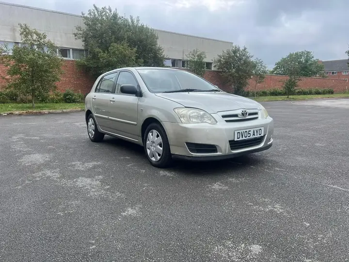 Toyota Corolla 2005 photo 2
