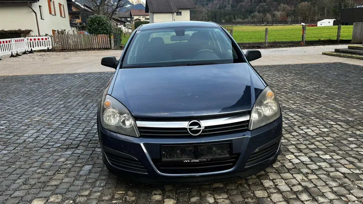 Opel Astra 2007 photo 2