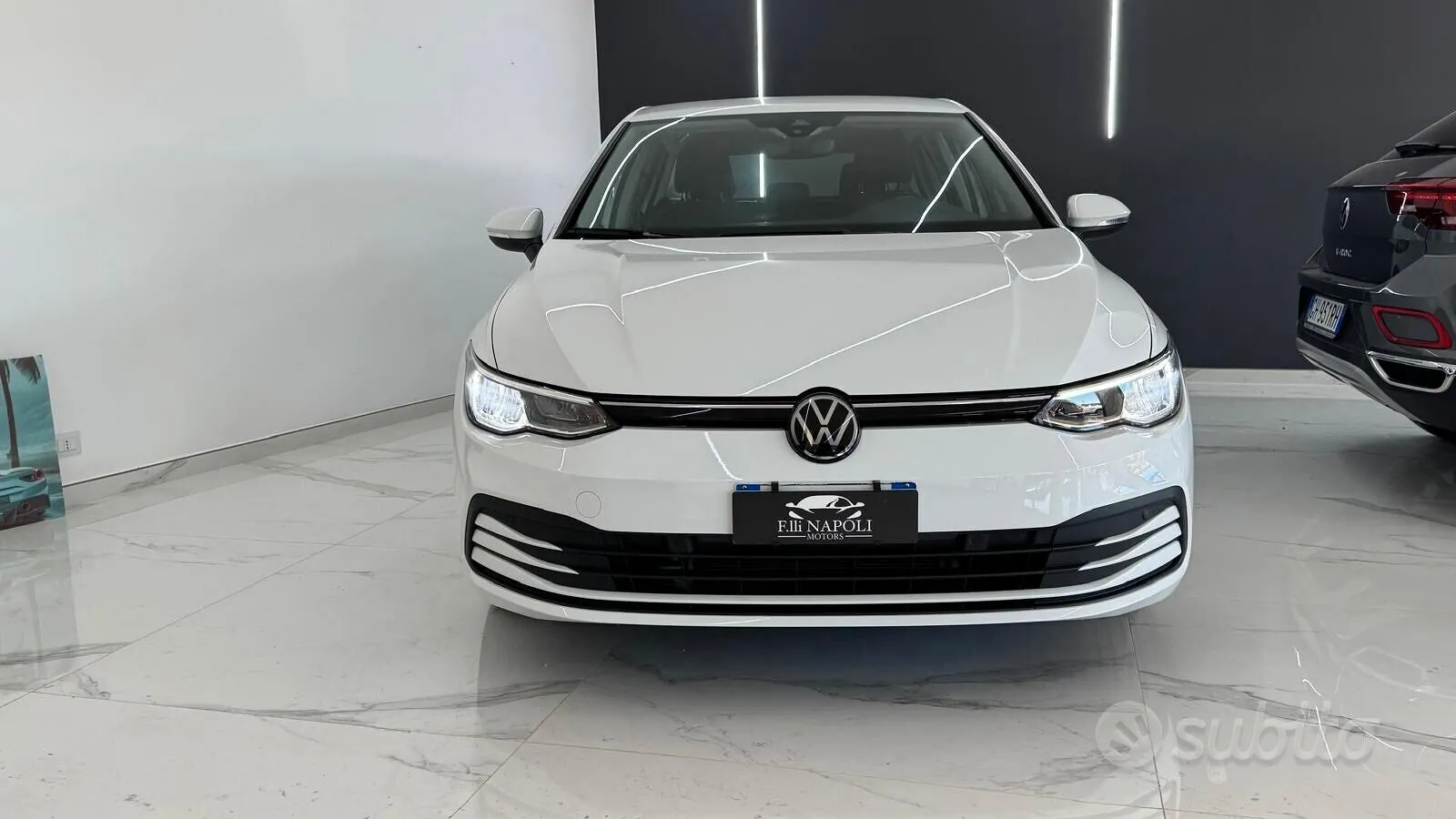 Volkswagen Golf 2023 photo 2
