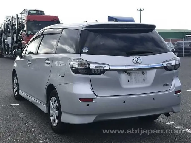 Toyota Wish X 2016 photo 3