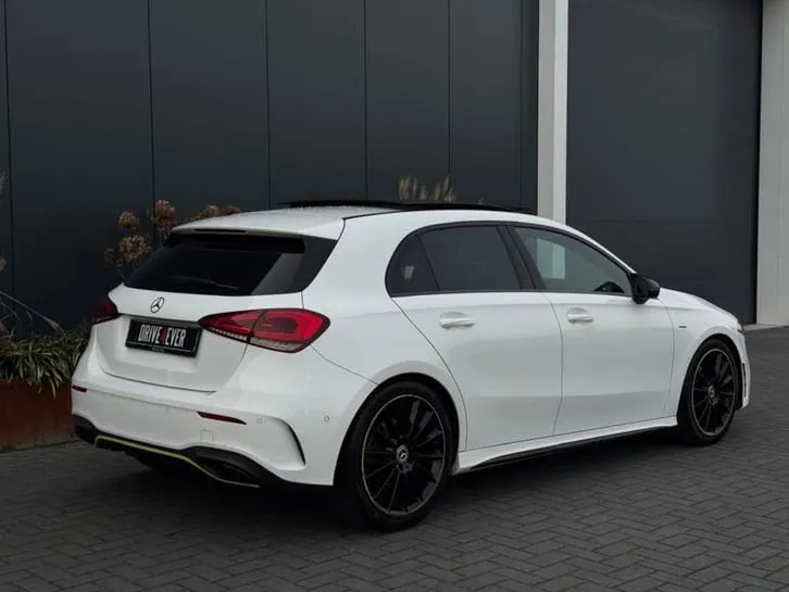 Mercedes-Benz A-Class 2019 photo 3