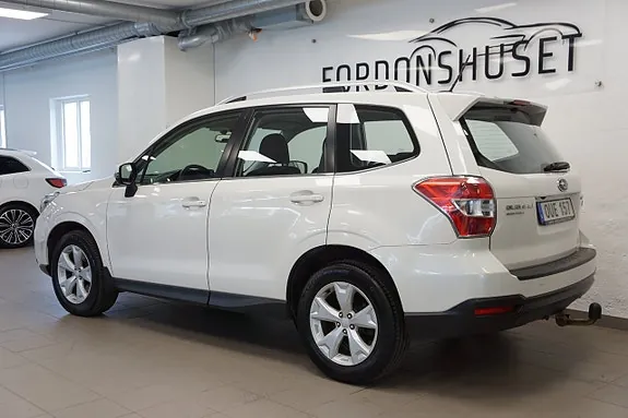 Subaru Forester 2015 photo 2