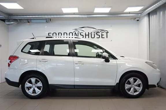 Subaru Forester 2015 photo 4