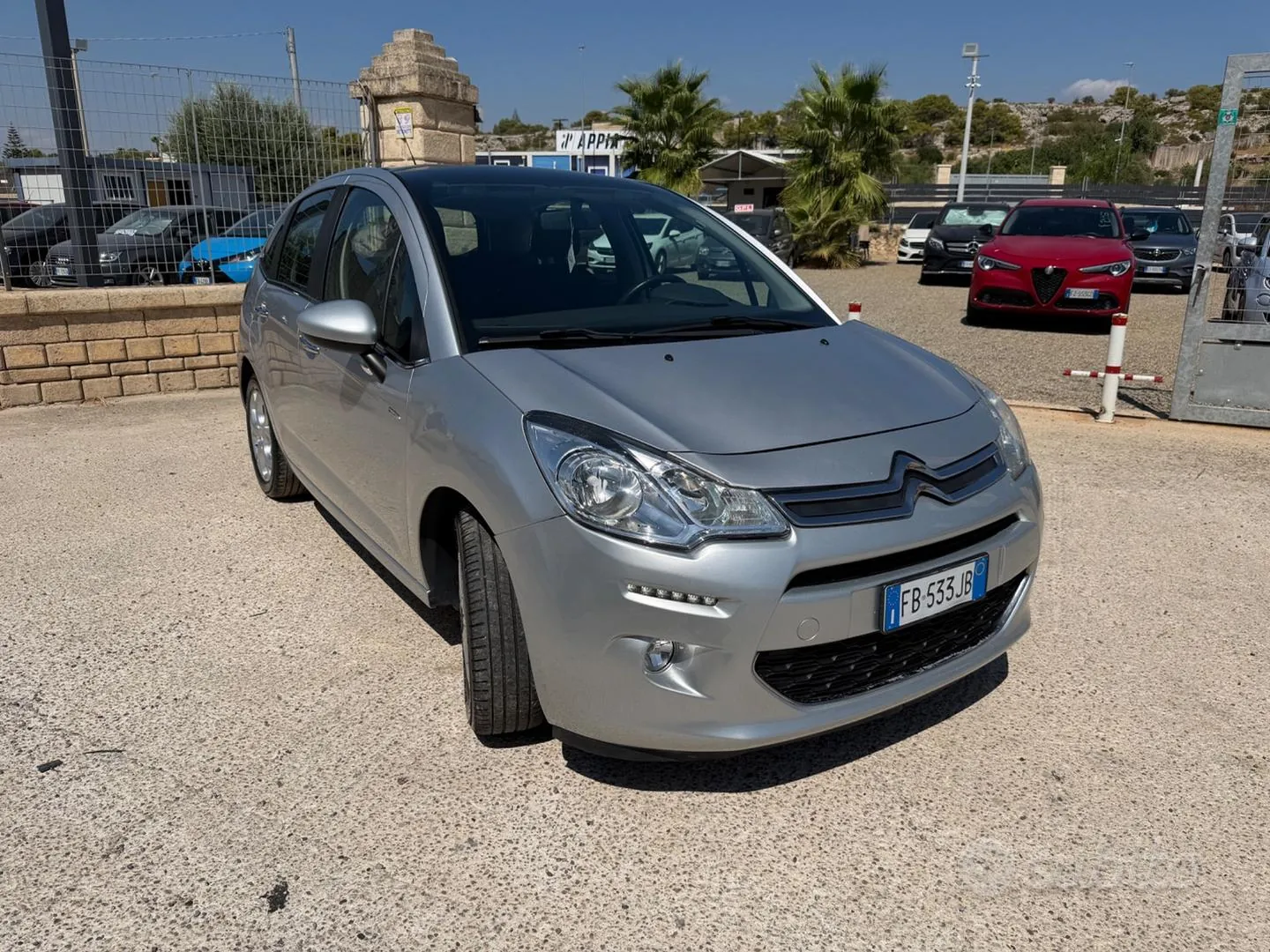 Citroen C3 2015 photo 3