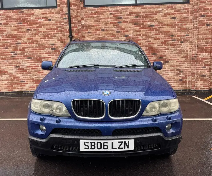 BMW X5 2006 photo 2