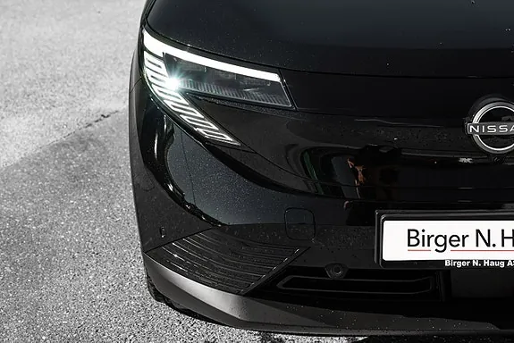 Nissan Leaf 2026 photo 2