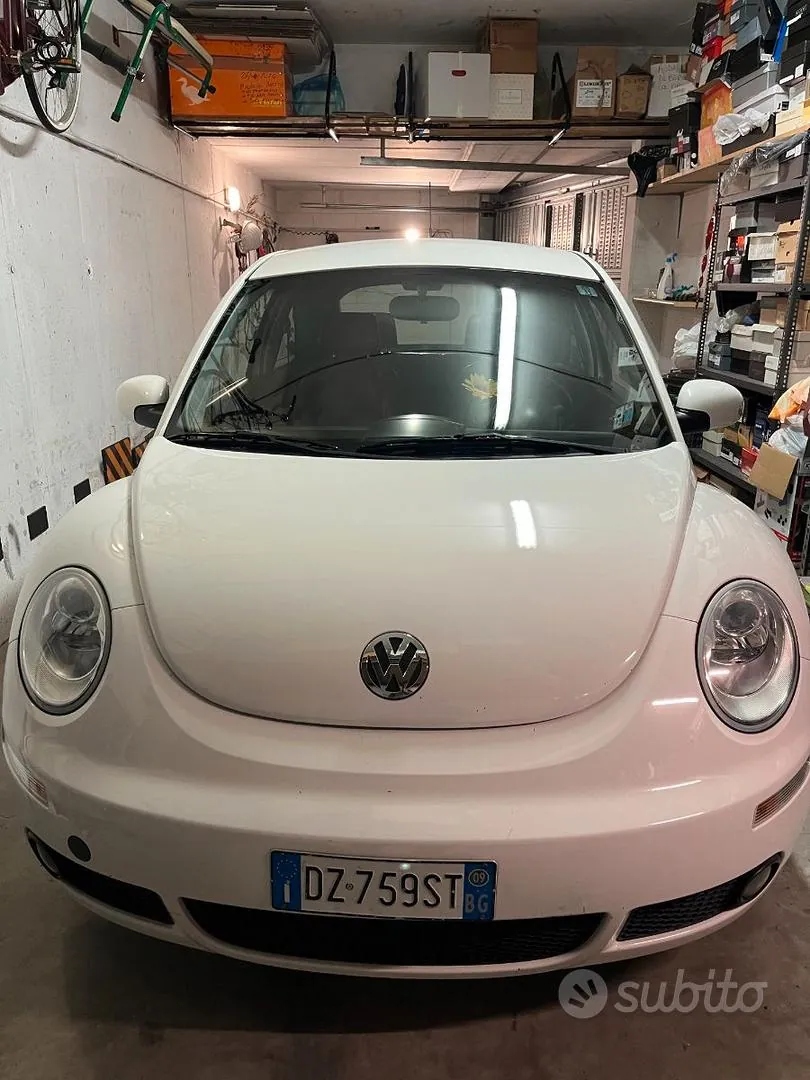 Volkswagen New Beetle