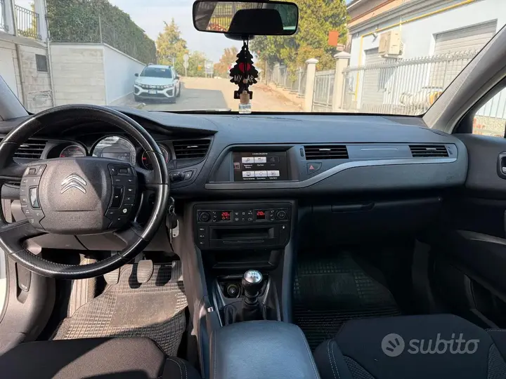 Citroen C5 2016 photo 5