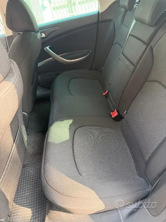 Citroen C5 2016 photo 2
