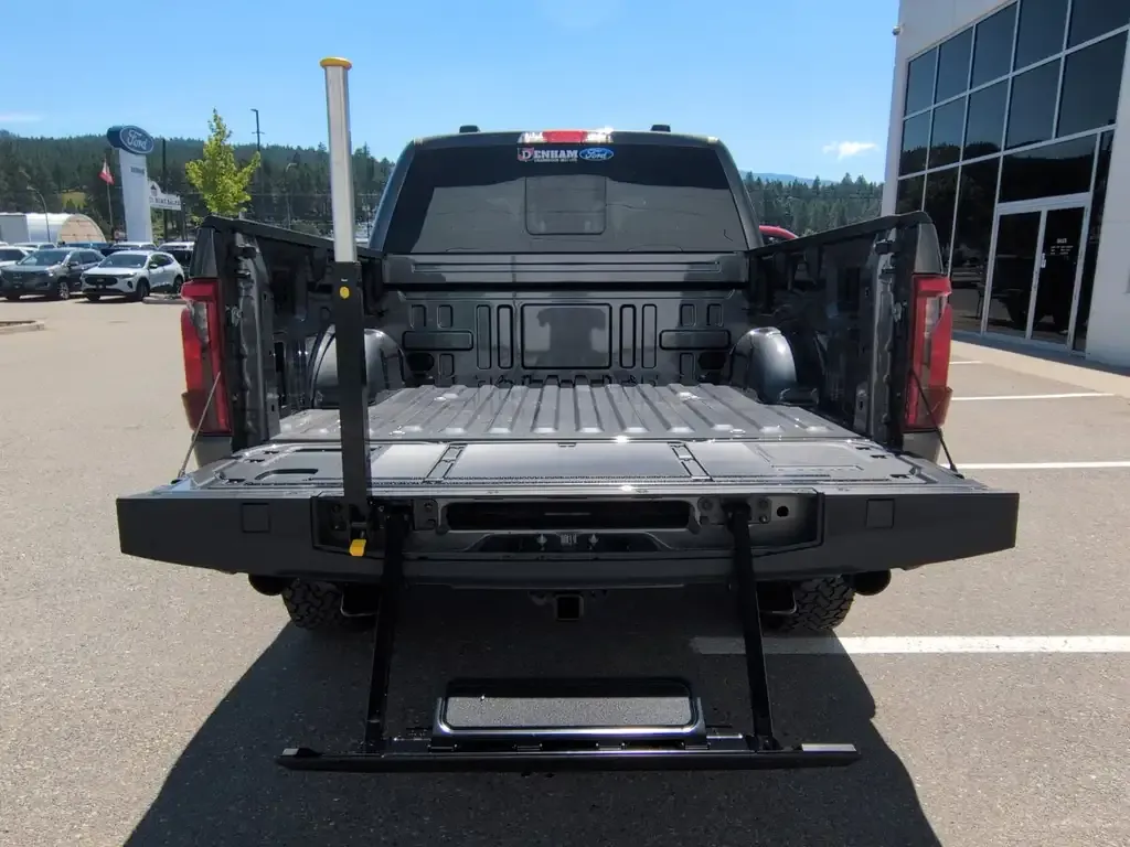 Ford F-150 2026 photo 4