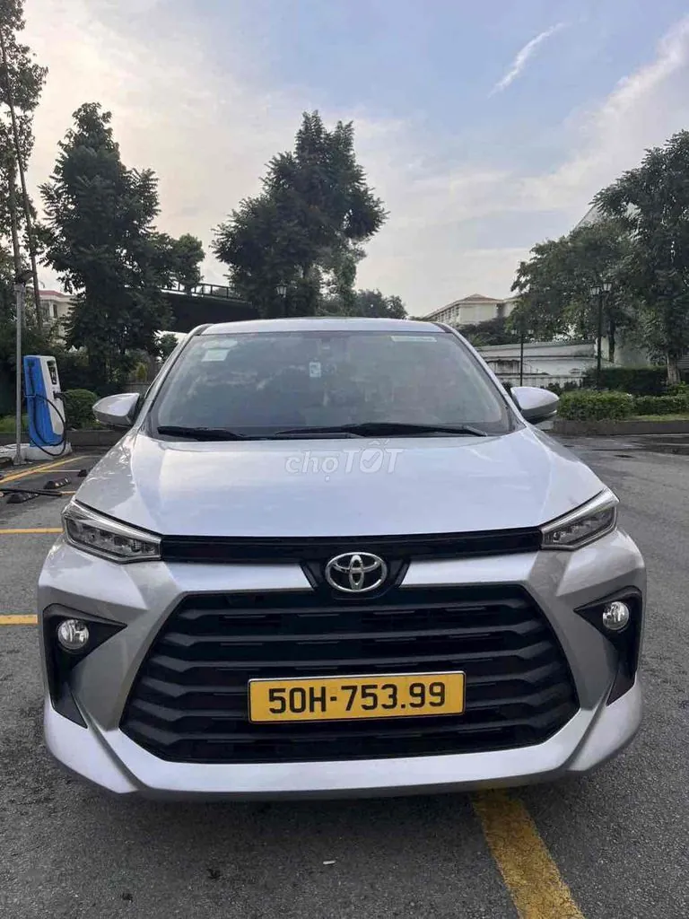 Toyota Avanza Premio