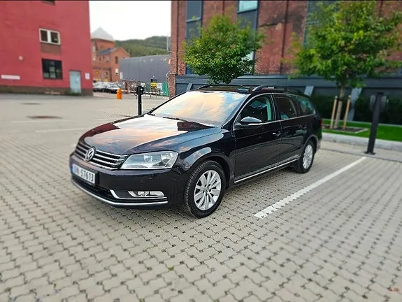 Volkswagen Passat 2011 photo 5