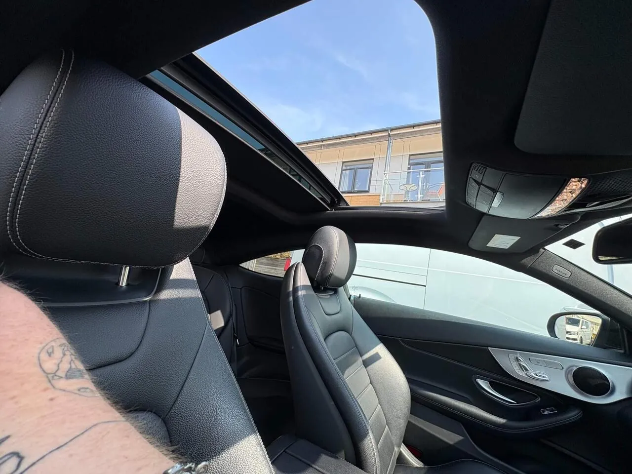 Mercedes-Benz C-Class 2016 photo 5