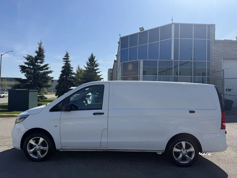 Mercedes-Benz Metris 2016 photo 2