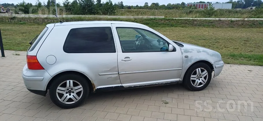 Volkswagen Golf 2000 photo 5