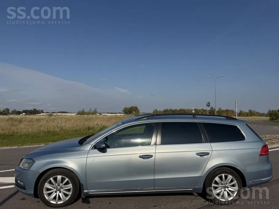 Volkswagen Passat 2011 photo 3