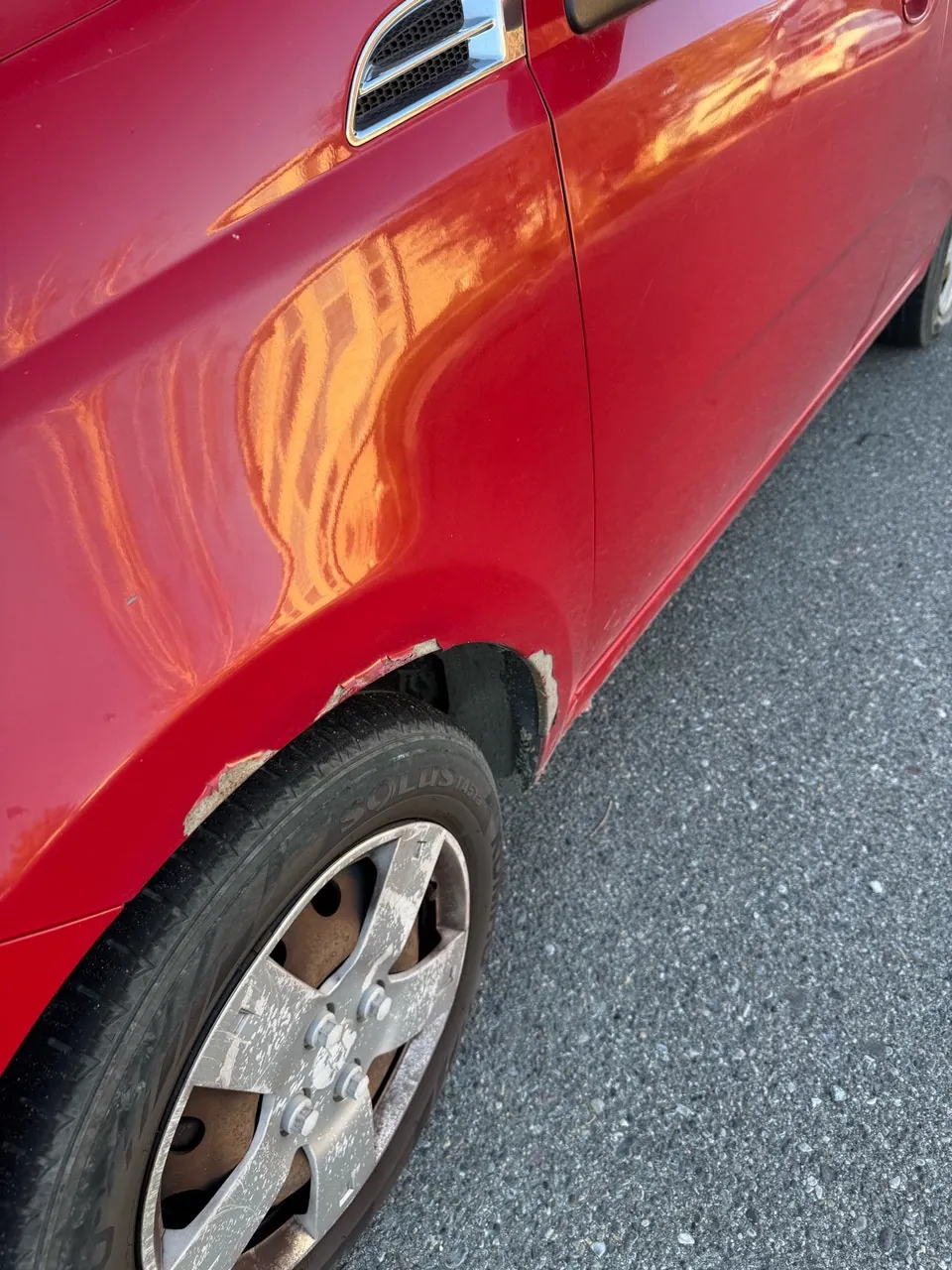 Chevrolet Aveo 2010 photo 2