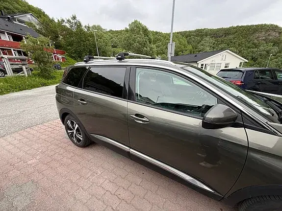 Peugeot 5008 2018 photo 4