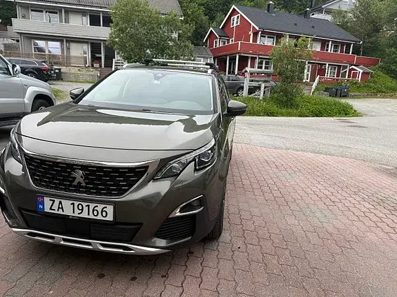 Peugeot 5008 2018 photo 3