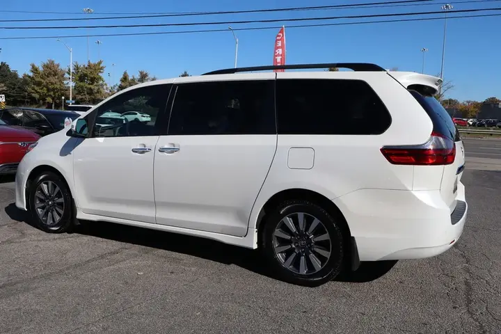 Toyota Sienna 2020 photo 5