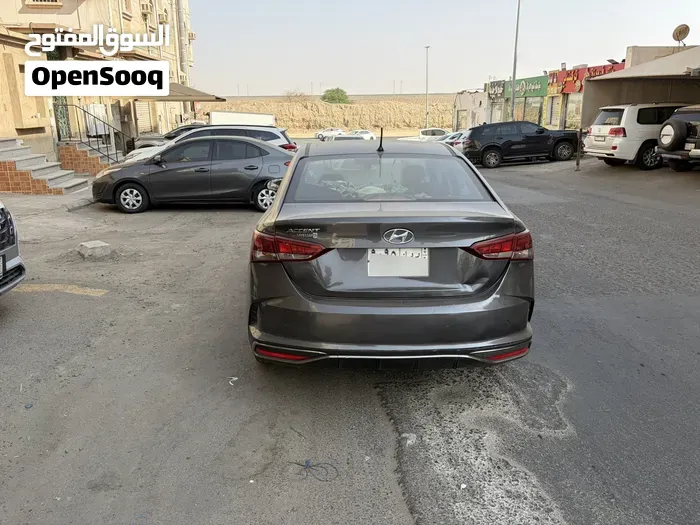 Hyundai Accent 2023 photo 2
