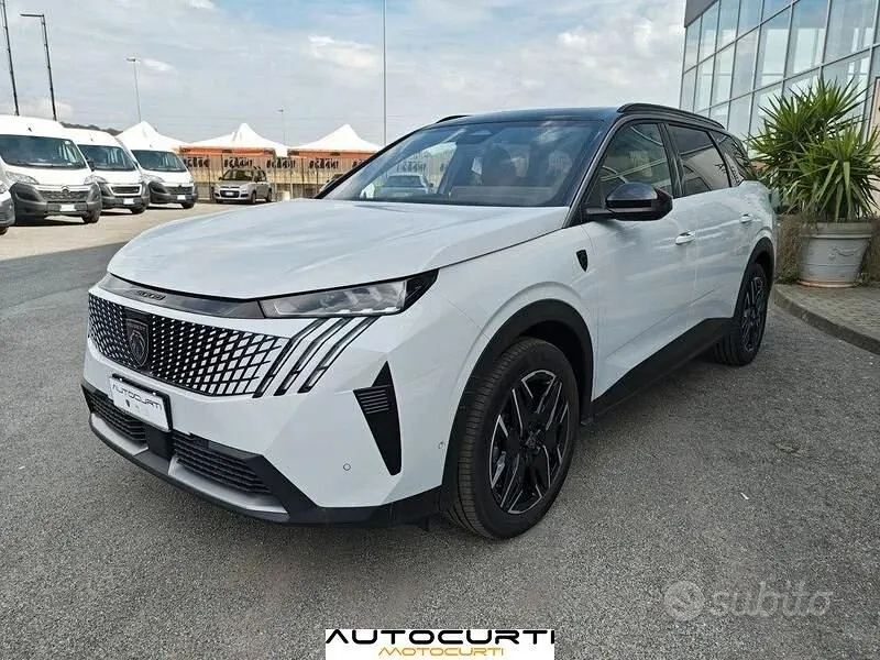 Peugeot 5008 2024 photo 2