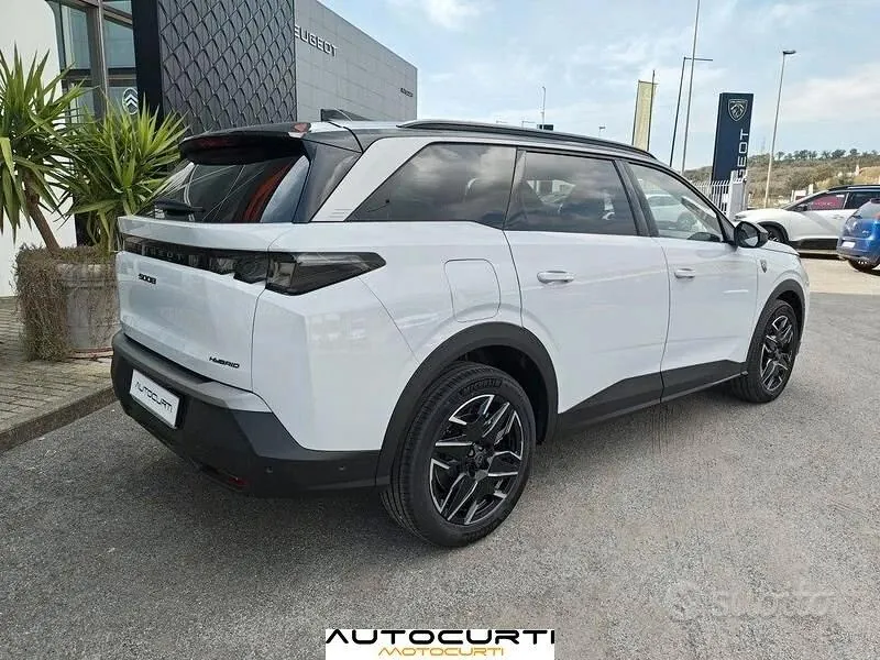 Peugeot 5008 2024 photo 5