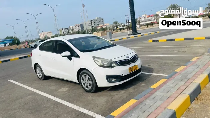 Kia Rio 2013 photo 3