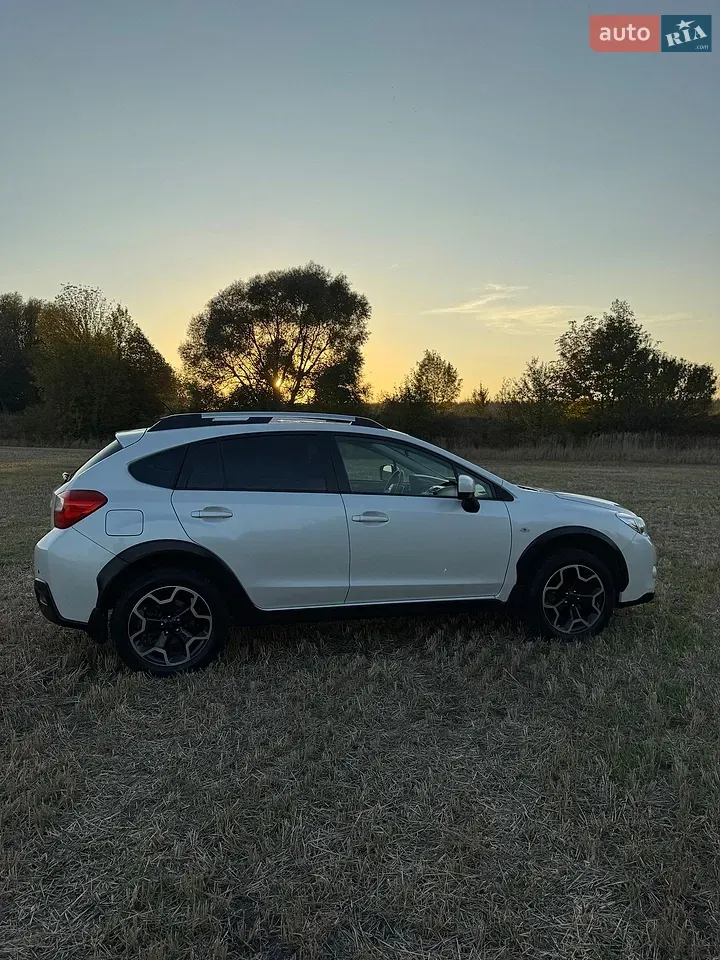 Subaru Xv 2014 photo 4