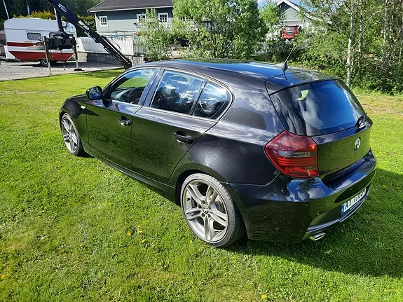 BMW 116D 2011 photo 4