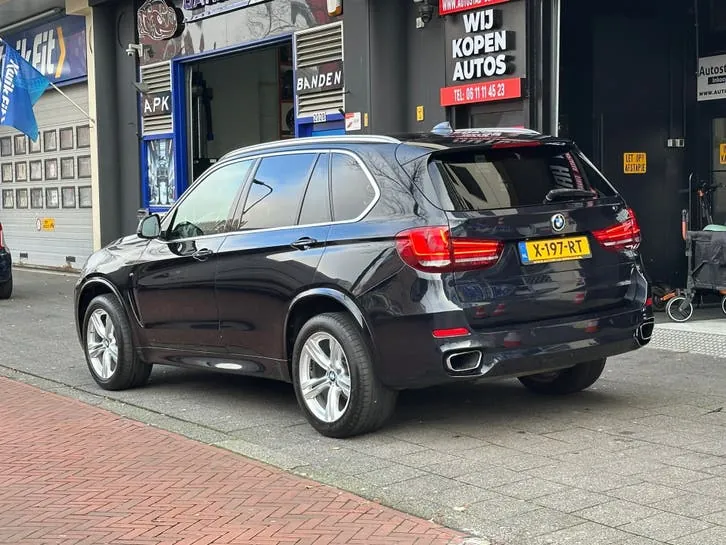 BMW X5 2017 photo 2