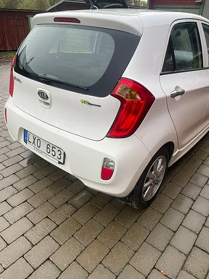 Kia Picanto 2012 photo 3