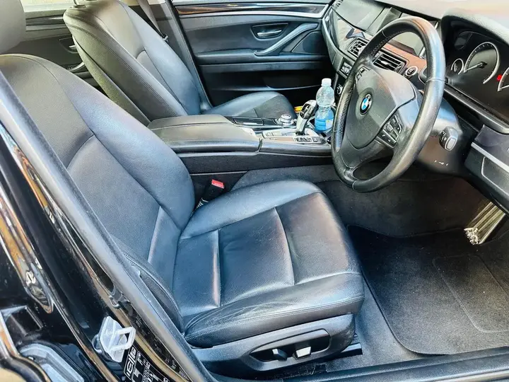 BMW 5 Series 2014 photo 2