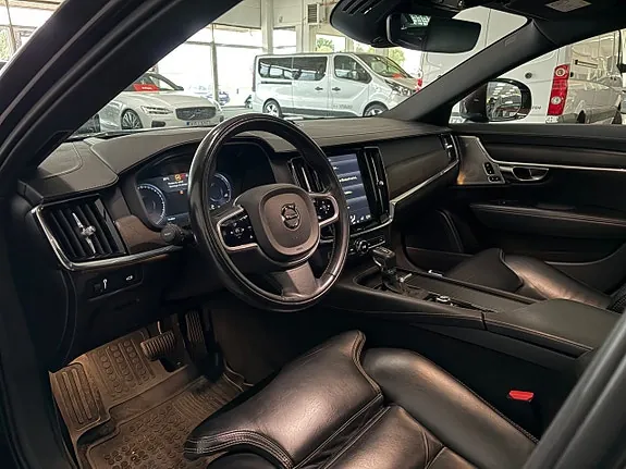 Volvo V90 Cross Country 2018 photo 4