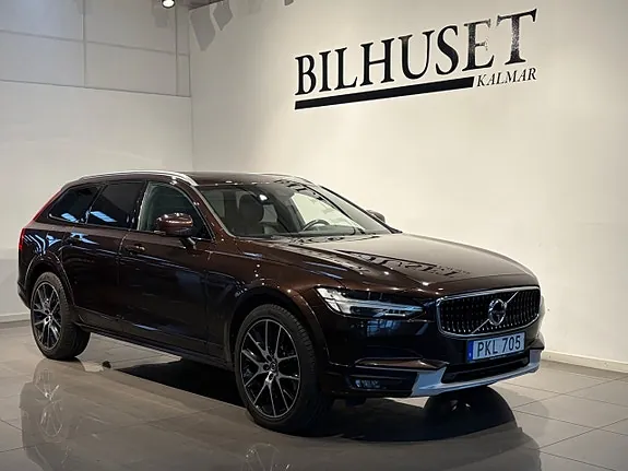 Volvo V90 Cross Country