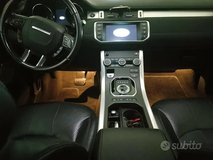Land Rover Range Rover Evoque 2016 photo 5