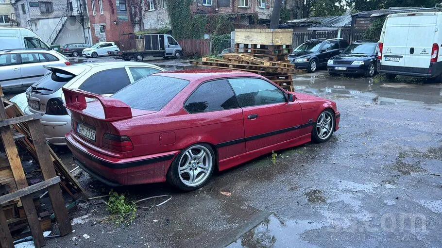 BMW 318