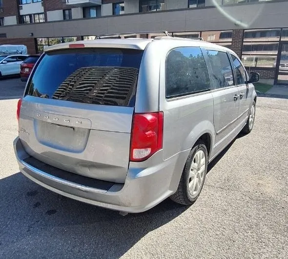Dodge Grand Caravan 2016 photo 2