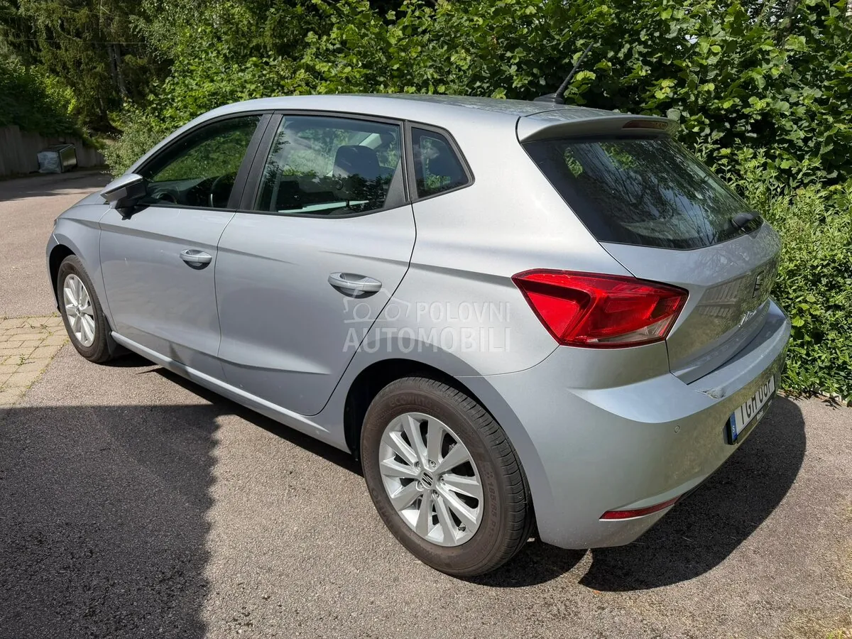 Seat Ibiza 2022 photo 2