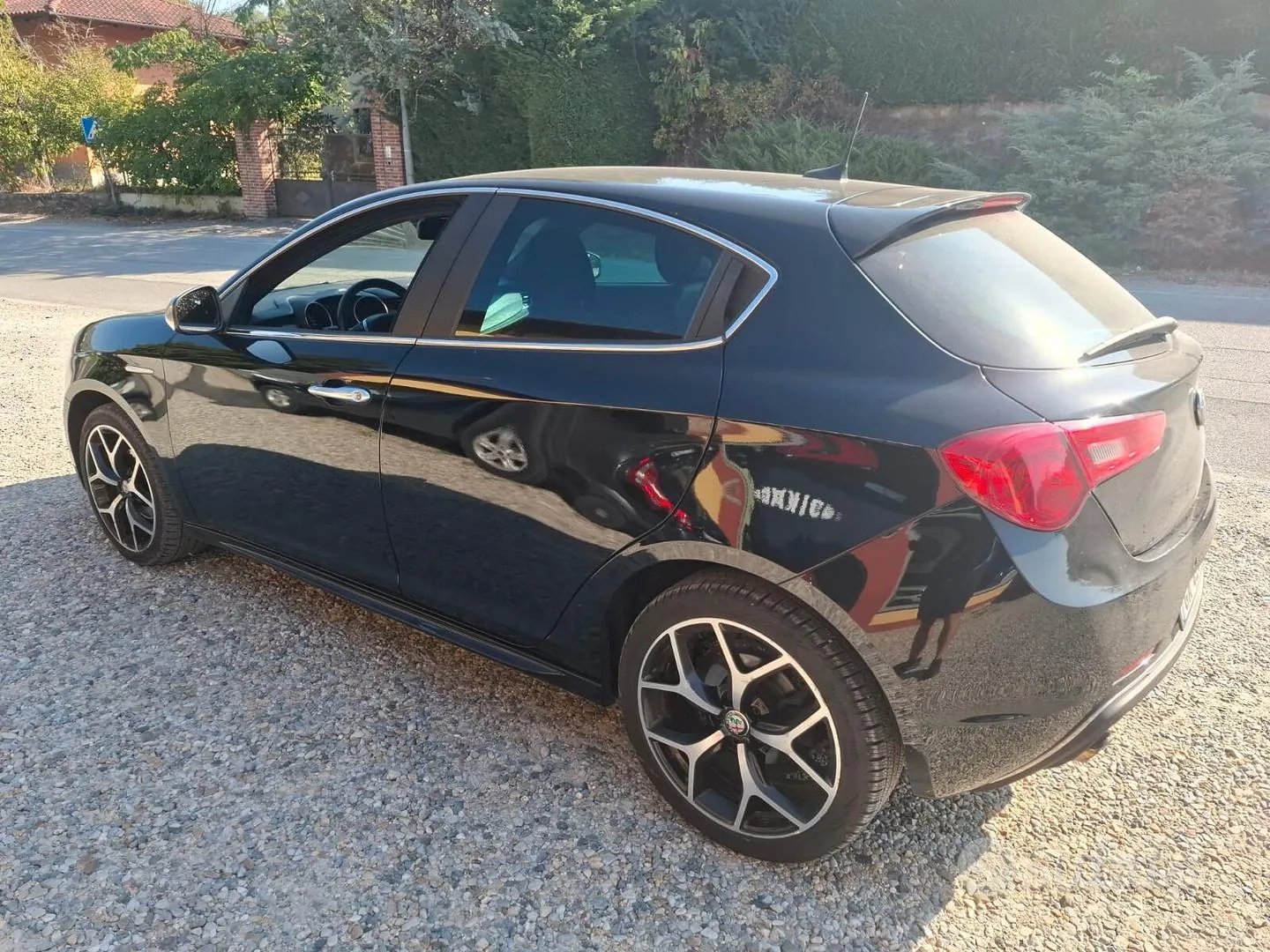 Alfa Romeo Giulietta 2020 photo 2