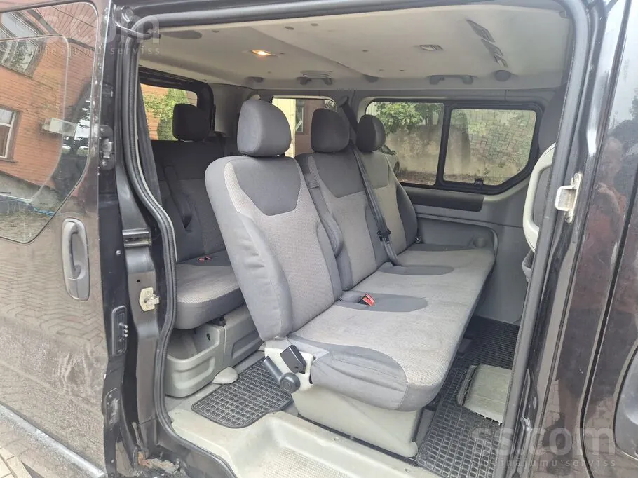 Opel Vivaro 2008 photo 3