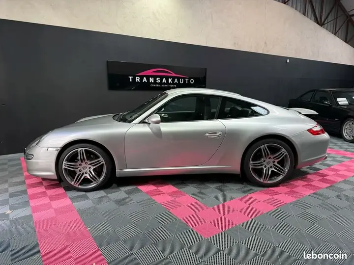 Porsche 911 2005 photo 2