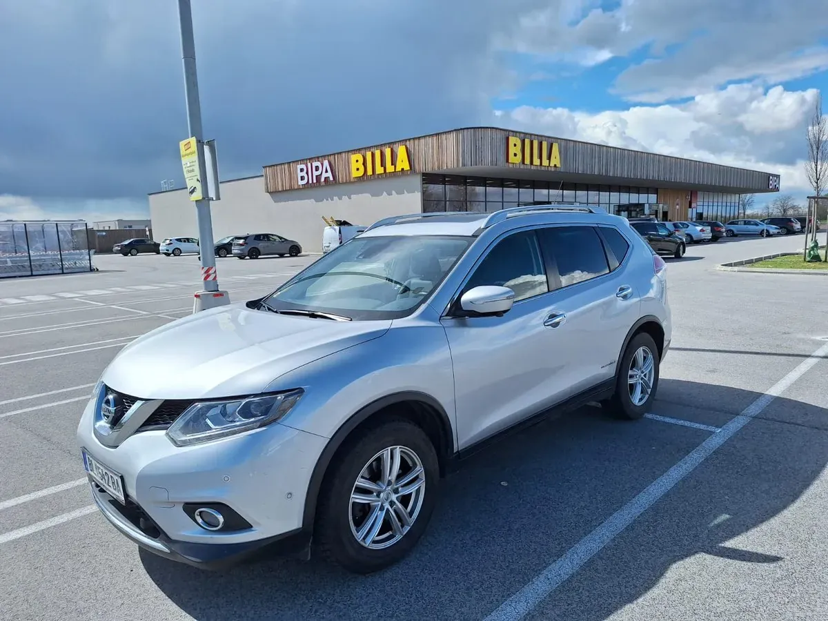 Nissan X-Trail 2014 photo 2