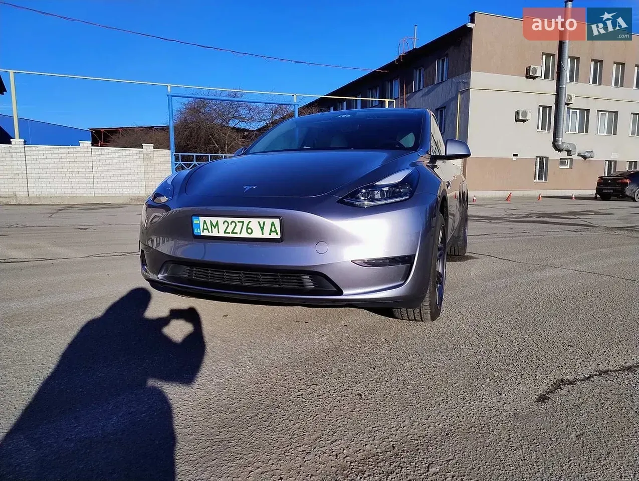 Tesla Model Y 2024 photo 2