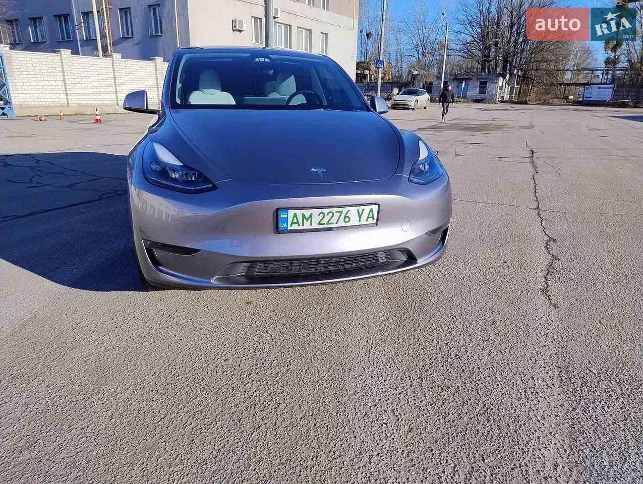 Tesla Model Y 2024 photo 3