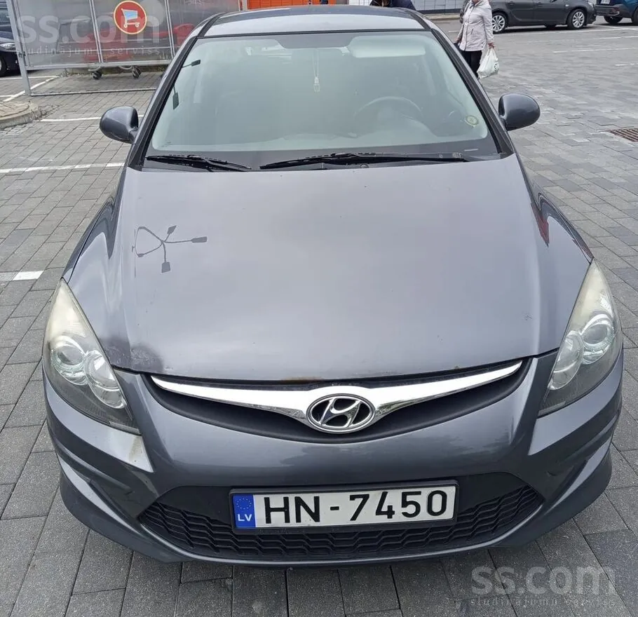 Hyundai I30 2010 photo 2